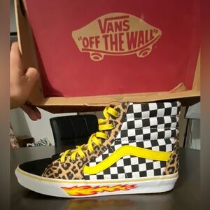 Vans custom made size 11 in excellent condition